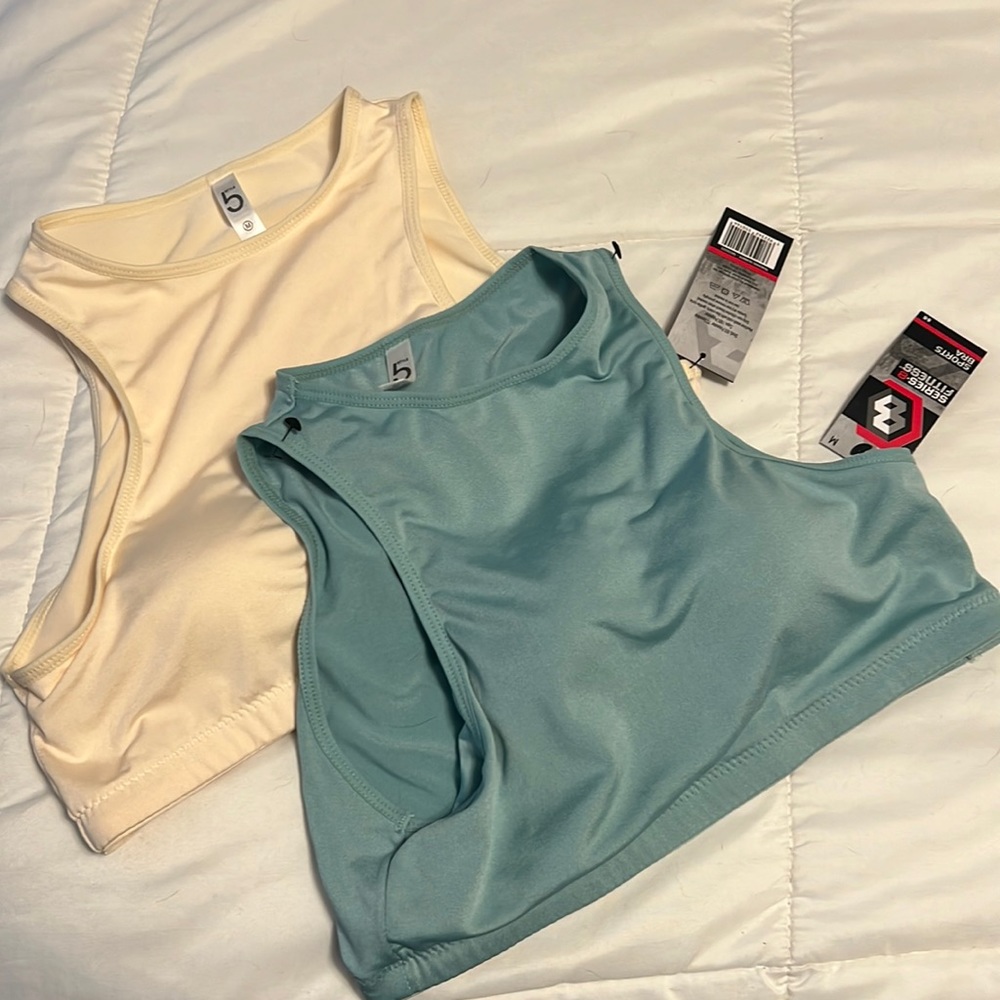 NWT activewear two 5 below cropped sports bras